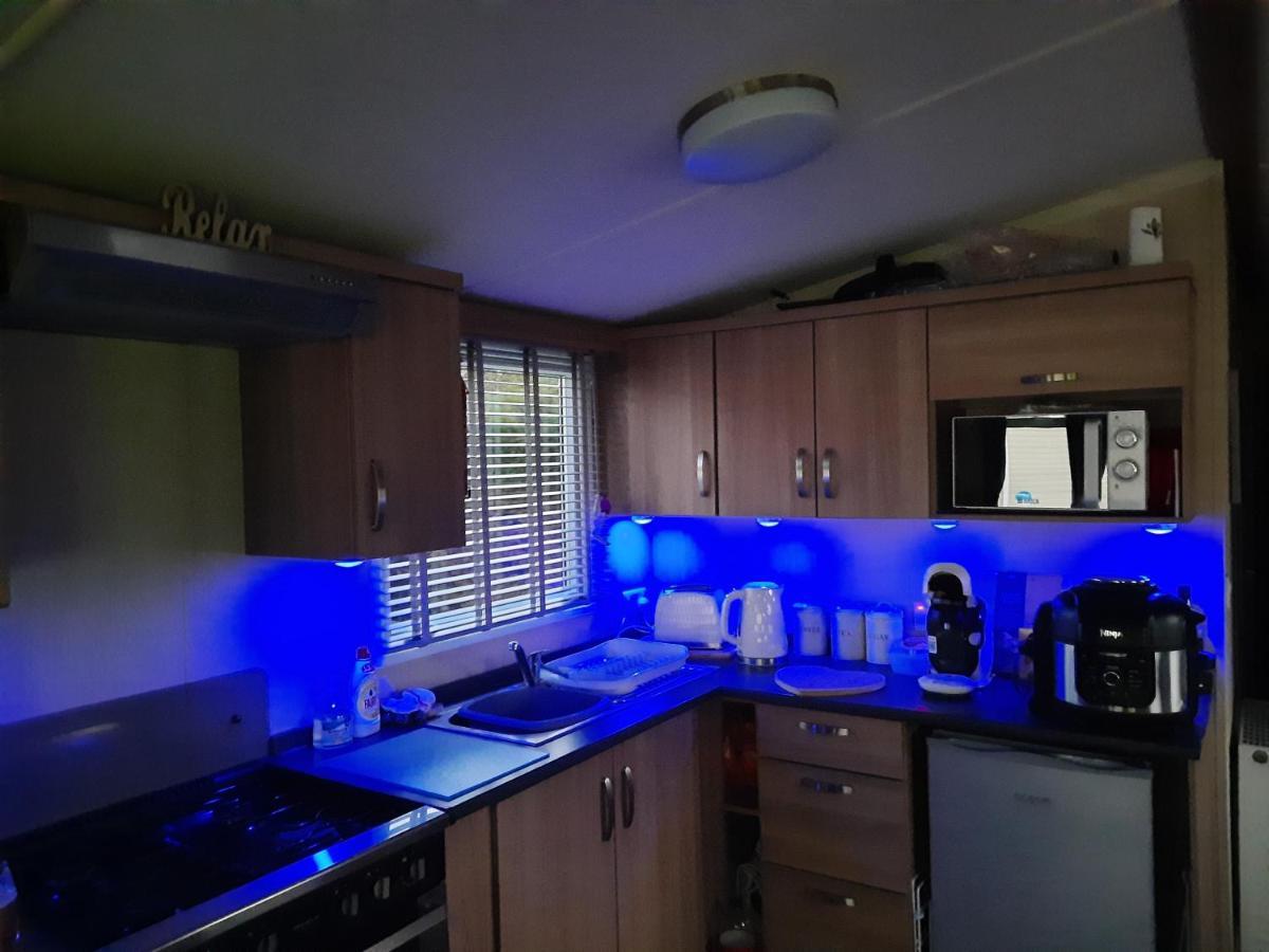 Haggerston Castle 3 Bedroom Deluxe Holiday Home Cheswick  Exterior photo